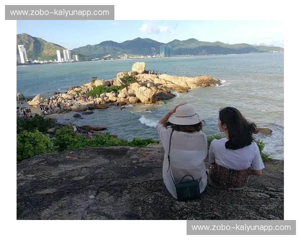 资讯掘金：在信息洪流中发现价值的艺术